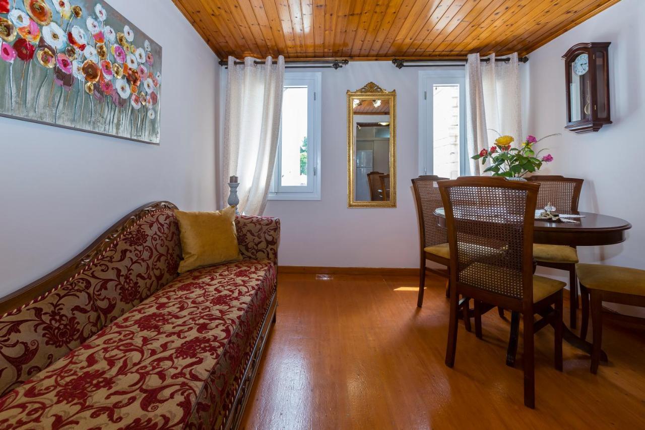 Townhall Nest Corfu  ภายนอก รูปภาพ
